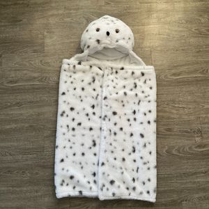 Harry Potter Hedwig Owl Hooded Blanket Super Soft Plush‎ Wizard Familiar Fleece